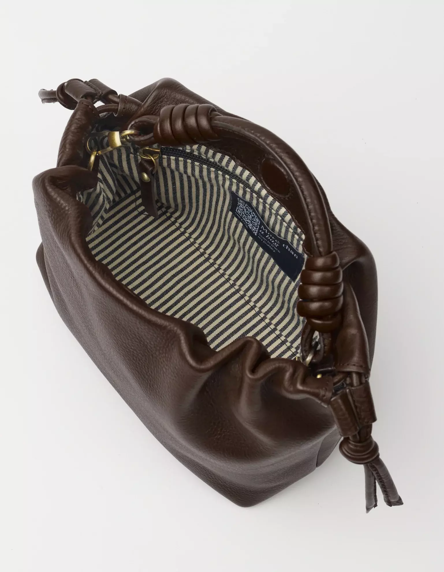 O MY BAG Kiki Mini Chocolate Soft Grain Ledertasche braun
